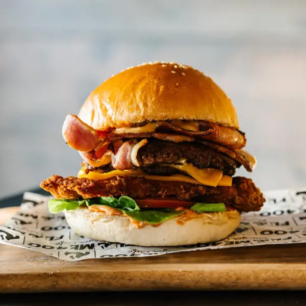 E I E I O Burgers | Flame 400 Burger Cafe